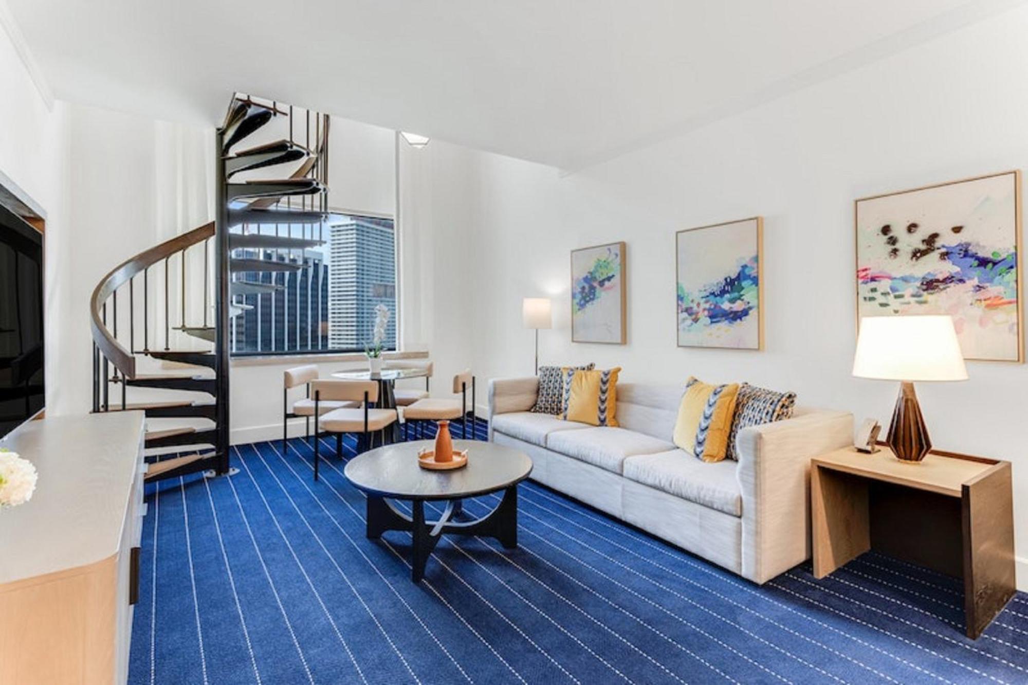Intercontinental Miami By Ihg Hotel Exterior photo A living room at the Ritz-Carlton
